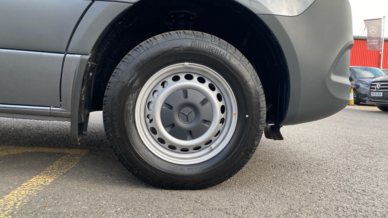 Mercedes-Benz Sprinter 315Cdi L3 Diesel Rwd 3.5t H2 Select Van